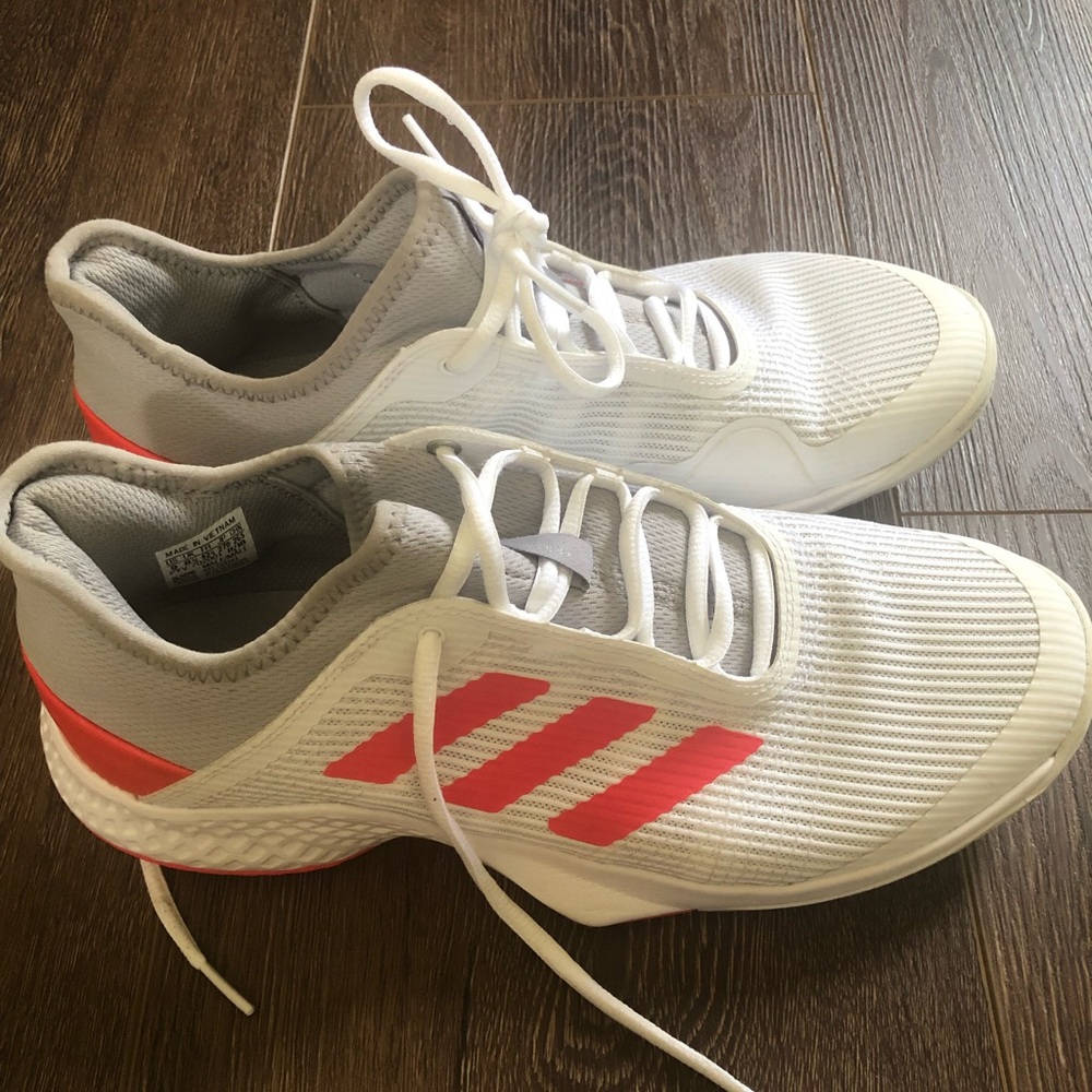 New without box Tennis Shoes Adizero size 9 Men